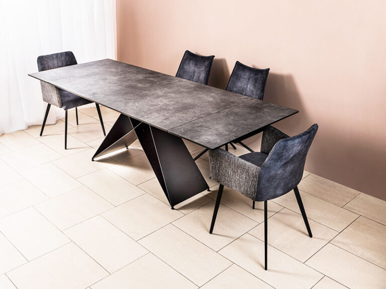 Как да изберете кухненска маса?