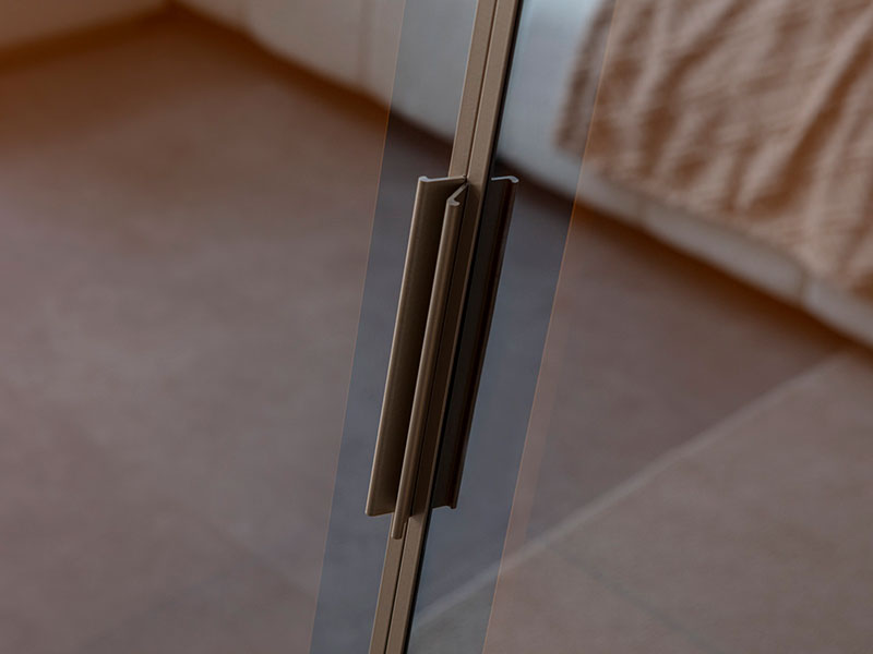 шесткрилен гардероб със стъклени врати maldives цвят кашмир